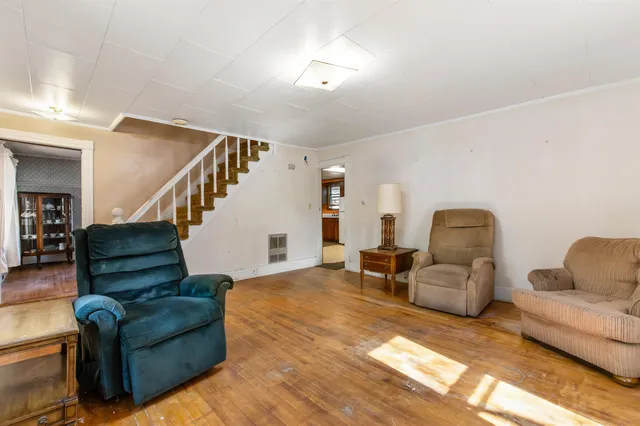 $220,000 | 88 State Street, Northumberland, NH 03582