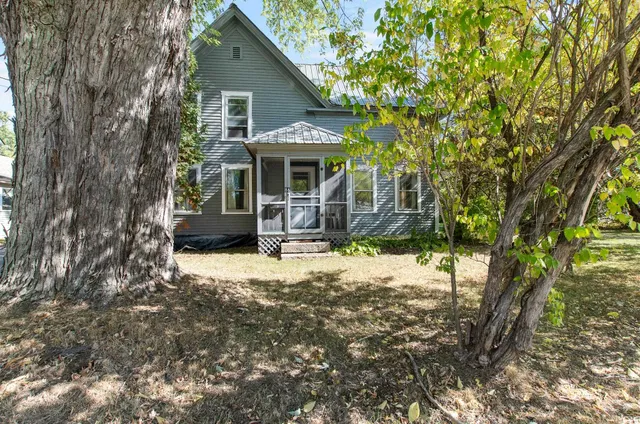 $220,000 | 88 State Street, Northumberland, NH 03582