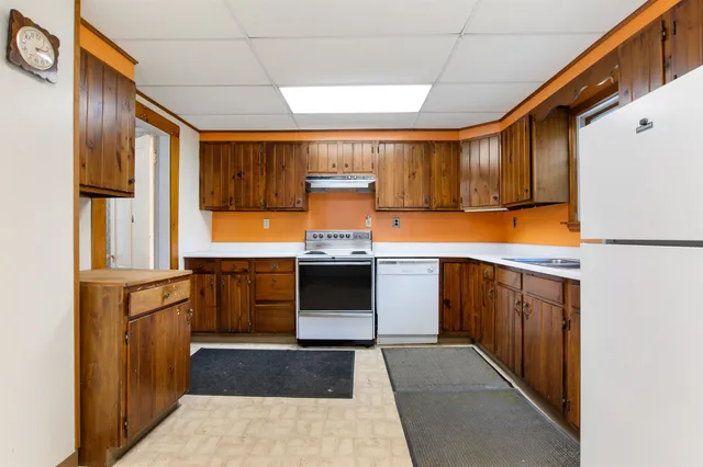 $220,000 | 88 State Street, Northumberland, NH 03582