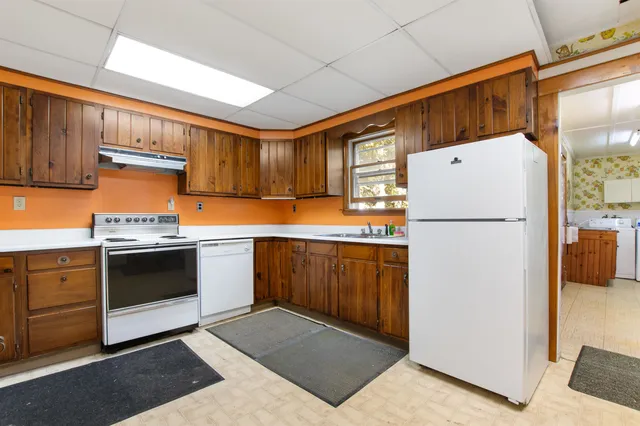 $220,000 | 88 State Street, Northumberland, NH 03582