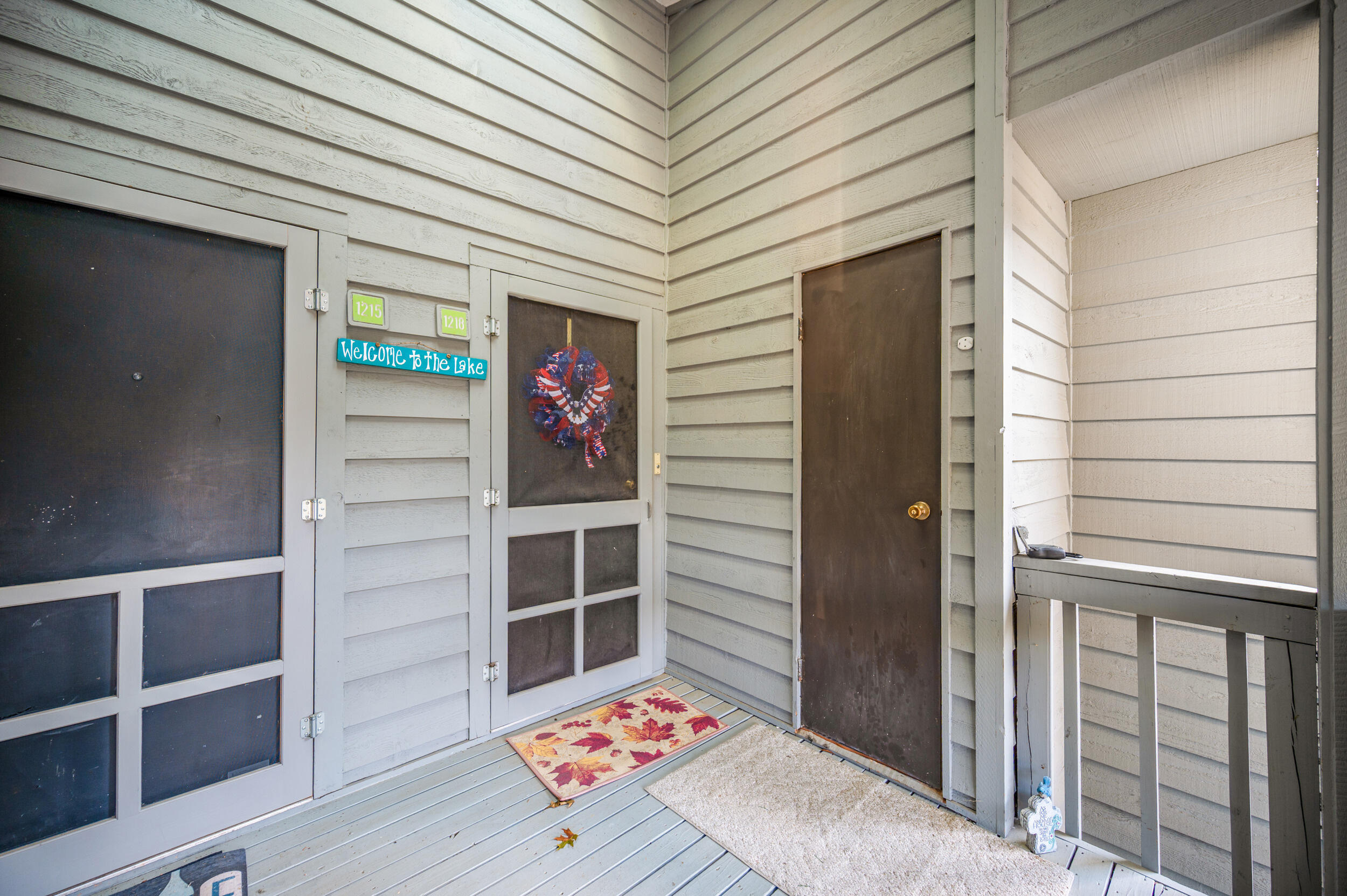 150 Sailor's Cove Drive, Unit 1218 Moneta, VA 24121 - Photo 30 of 56 a outdoor space with a wooden door