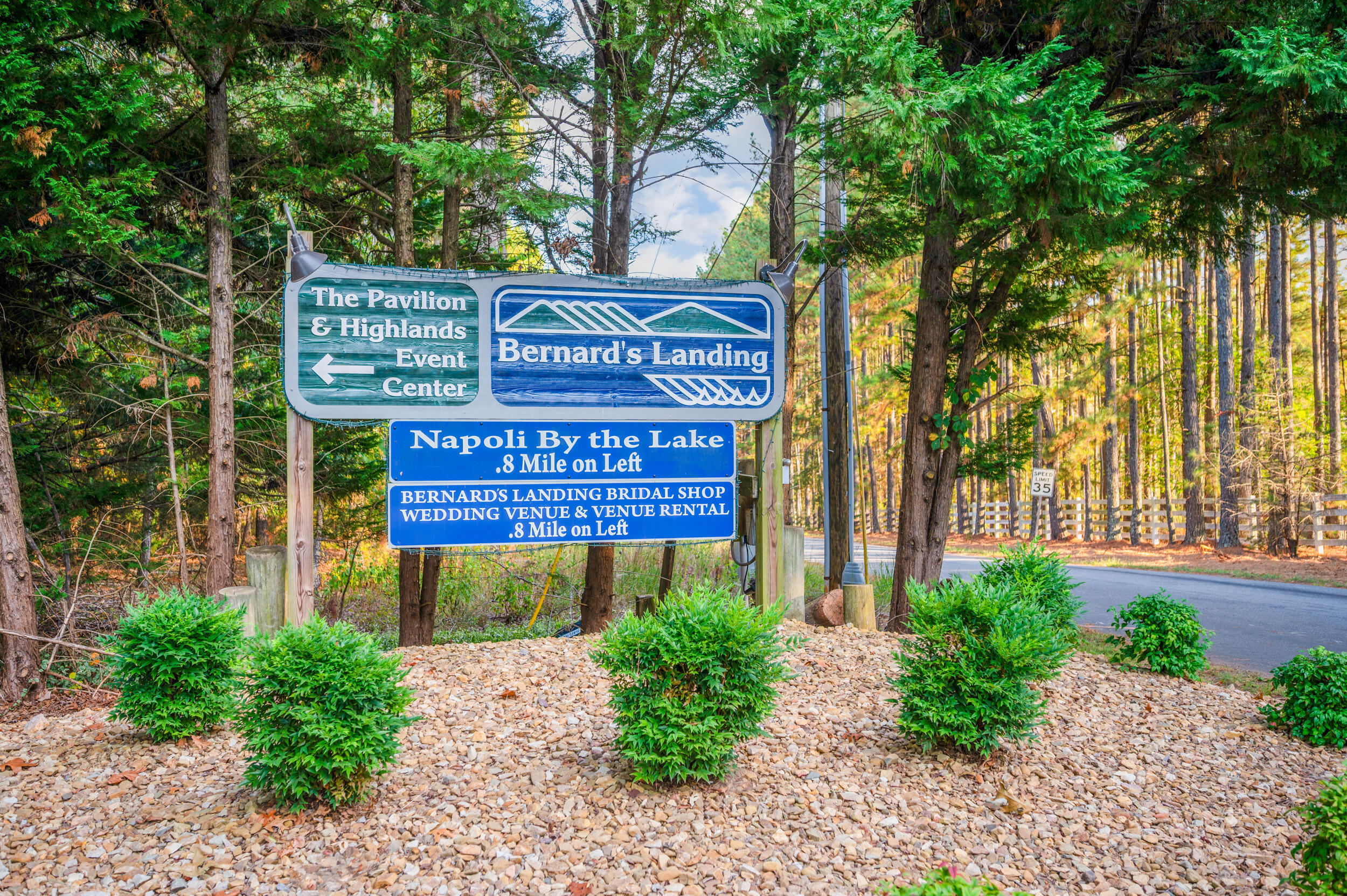 150 Sailor's Cove Drive, Unit 1218 Moneta, VA 24121 - Photo 32 of 56 a sign on the side of a building