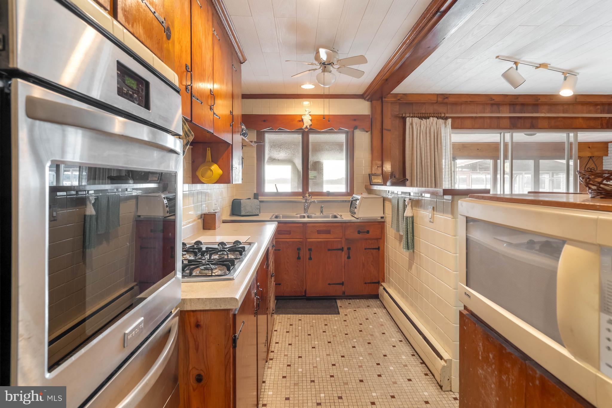 31266 River Road Millsboro, DE 19966 - Photo 18 of 47 a view of utility room
