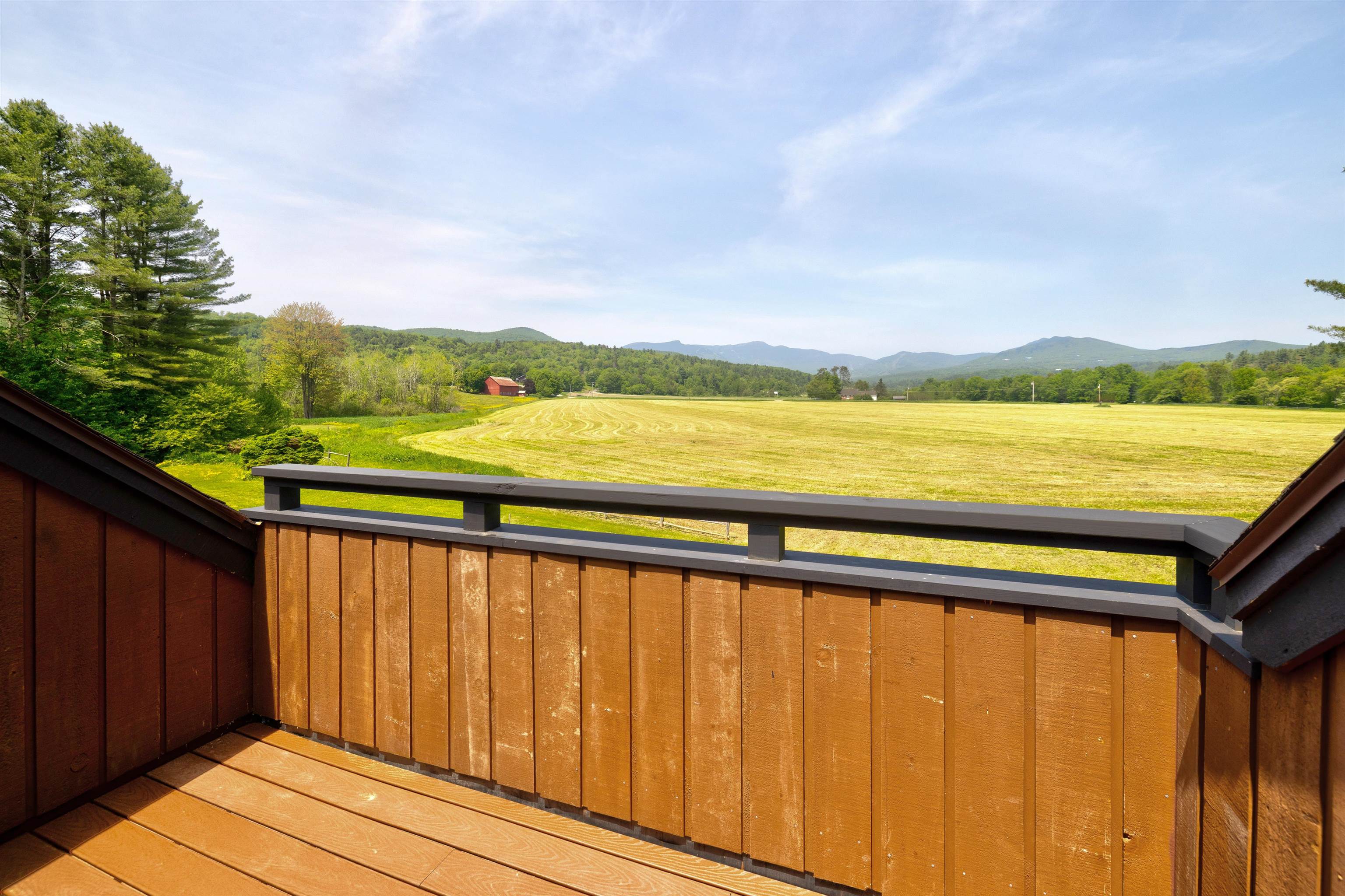 210 Field Road, Unit 44 Stowe, VT 05672 - Photo 33 of 54