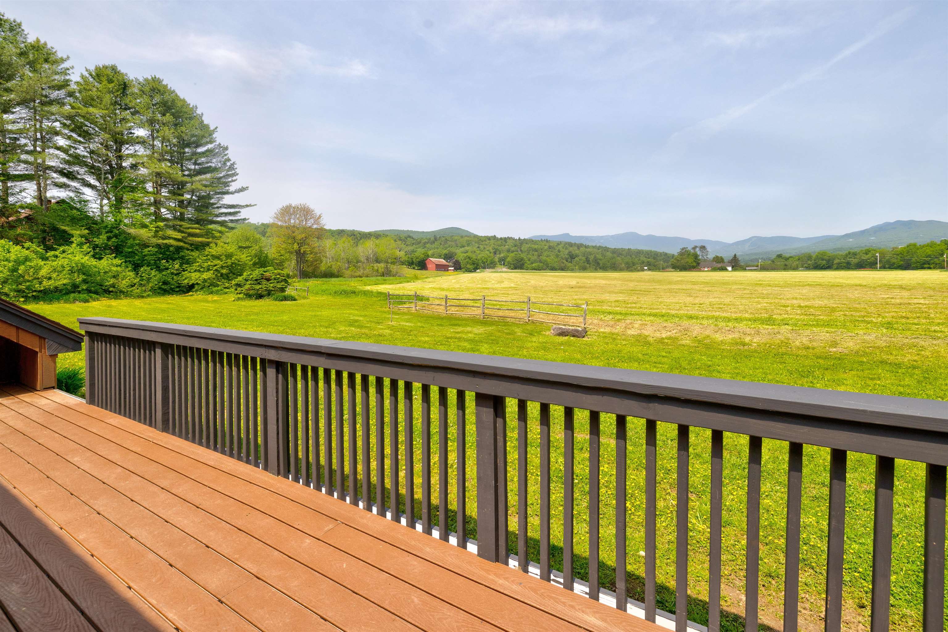 210 Field Road, Unit 44 Stowe, VT 05672 - Photo 9 of 54