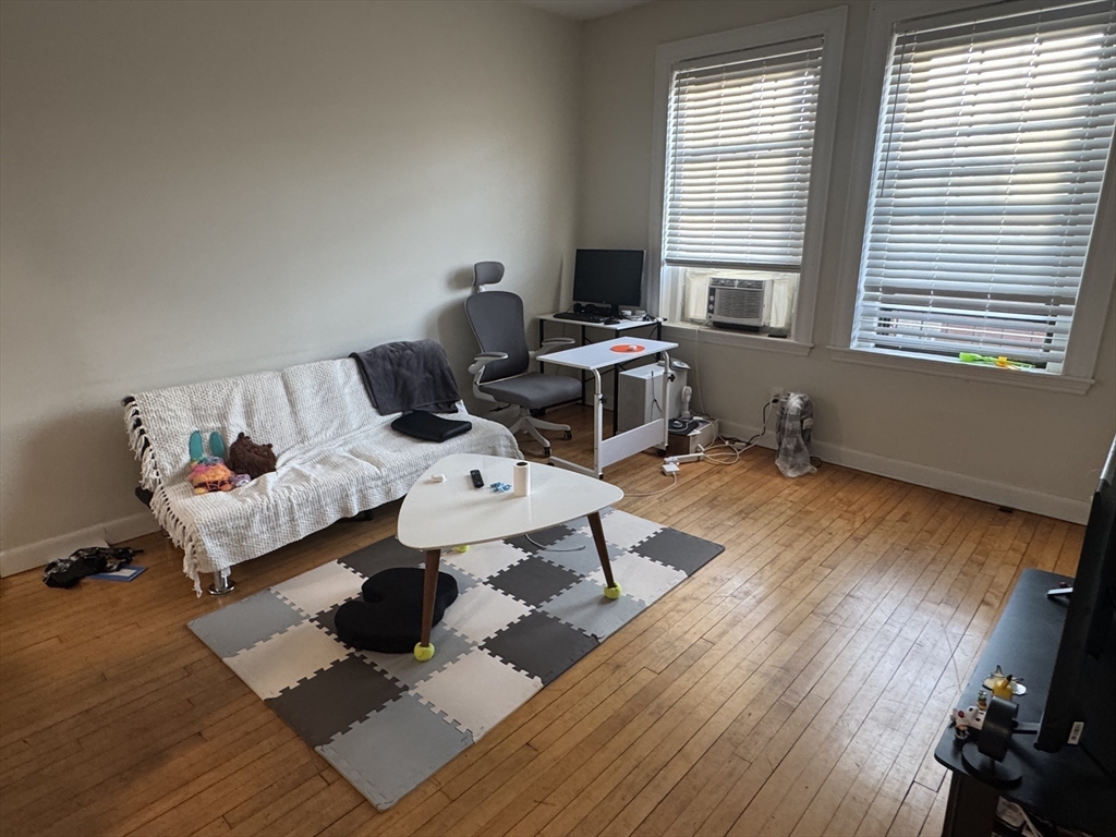 65 Chester Street, Unit 9 Boston, MA 02134 - Photo 3 of 7