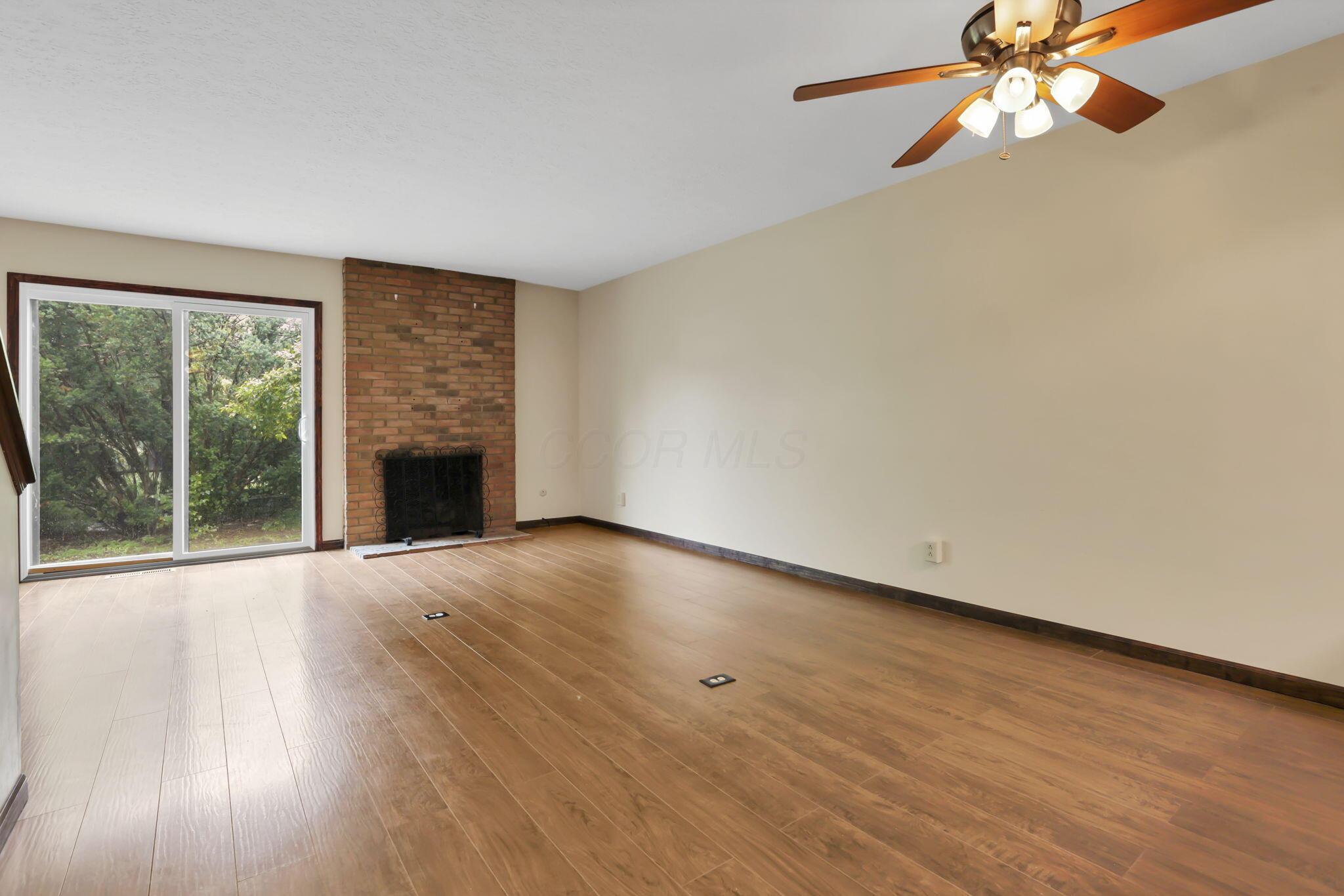 2014 Queensgate Lane Columbus, OH 43235 - Photo 3 of 26 7-web-or-mls-0N4A5754