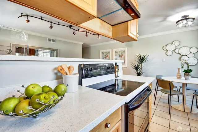 $485,000 | 329 Blossom Hill Road, Unit 4, San Jose, CA 95123