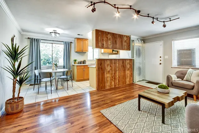 $485,000 | 329 Blossom Hill Road, Unit 4, San Jose, CA 95123