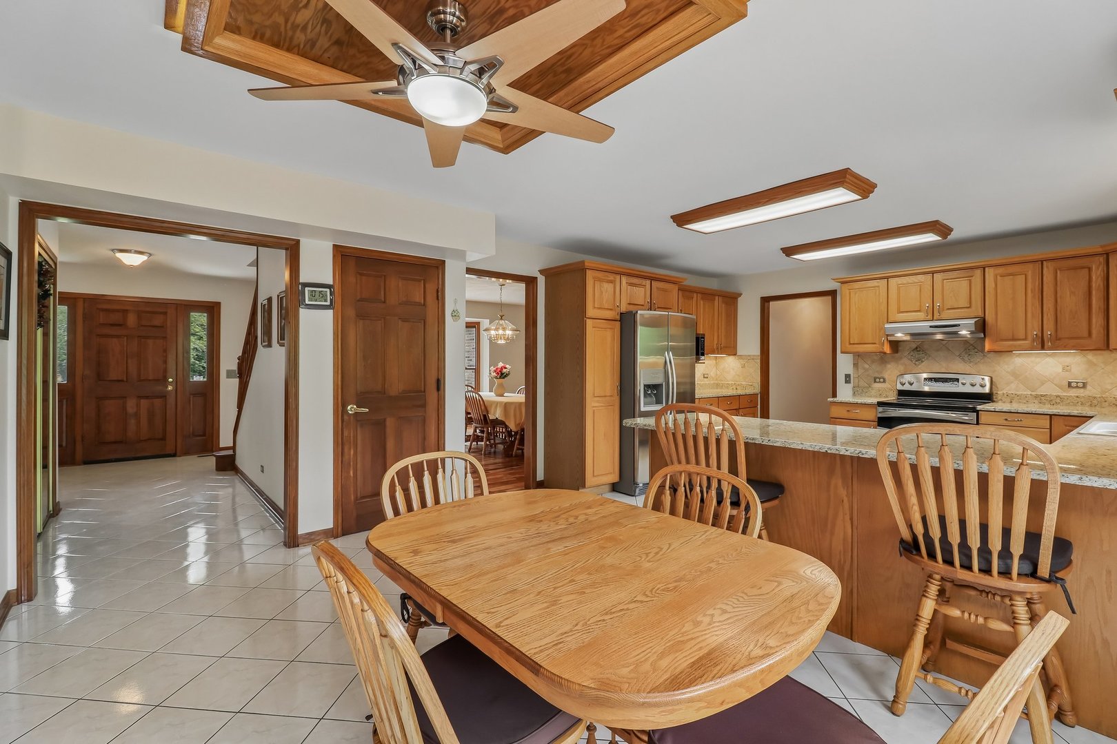 31-w003 West Irving Park Road Elgin, IL 60120 - Photo 10 of 60