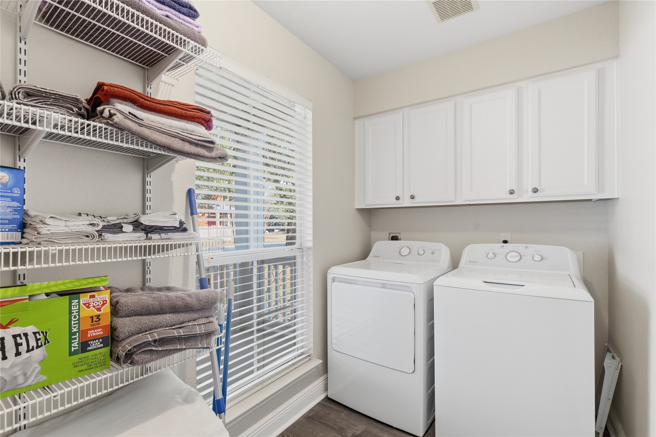 258 Hogan Kyle, TX 78640 - Photo 31 of 40 a utility room with dryer and washer