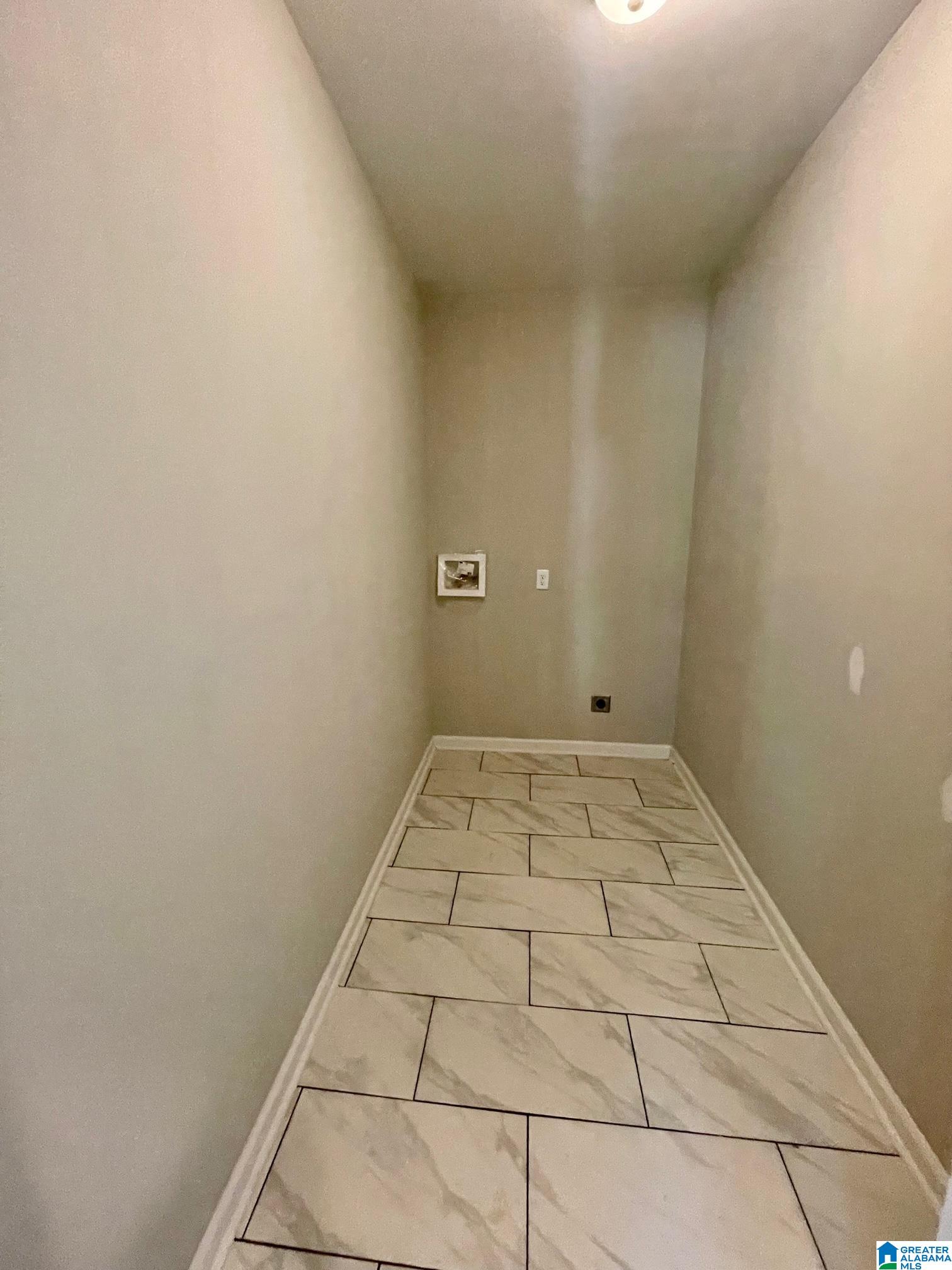 204 Walnut Street Leeds, AL 35094 - Photo 2 of 24