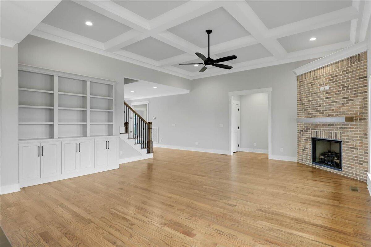 10634 Flicker Way, Unit 119 Apison, TN 37302 - Photo 7 of 41 14-10634 Flicker Way - Pinnacle Tour - 1