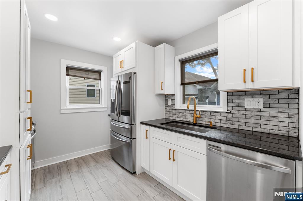 177 East Pierrepont Avenue Rutherford, NJ 07070 - Photo 14 of 27