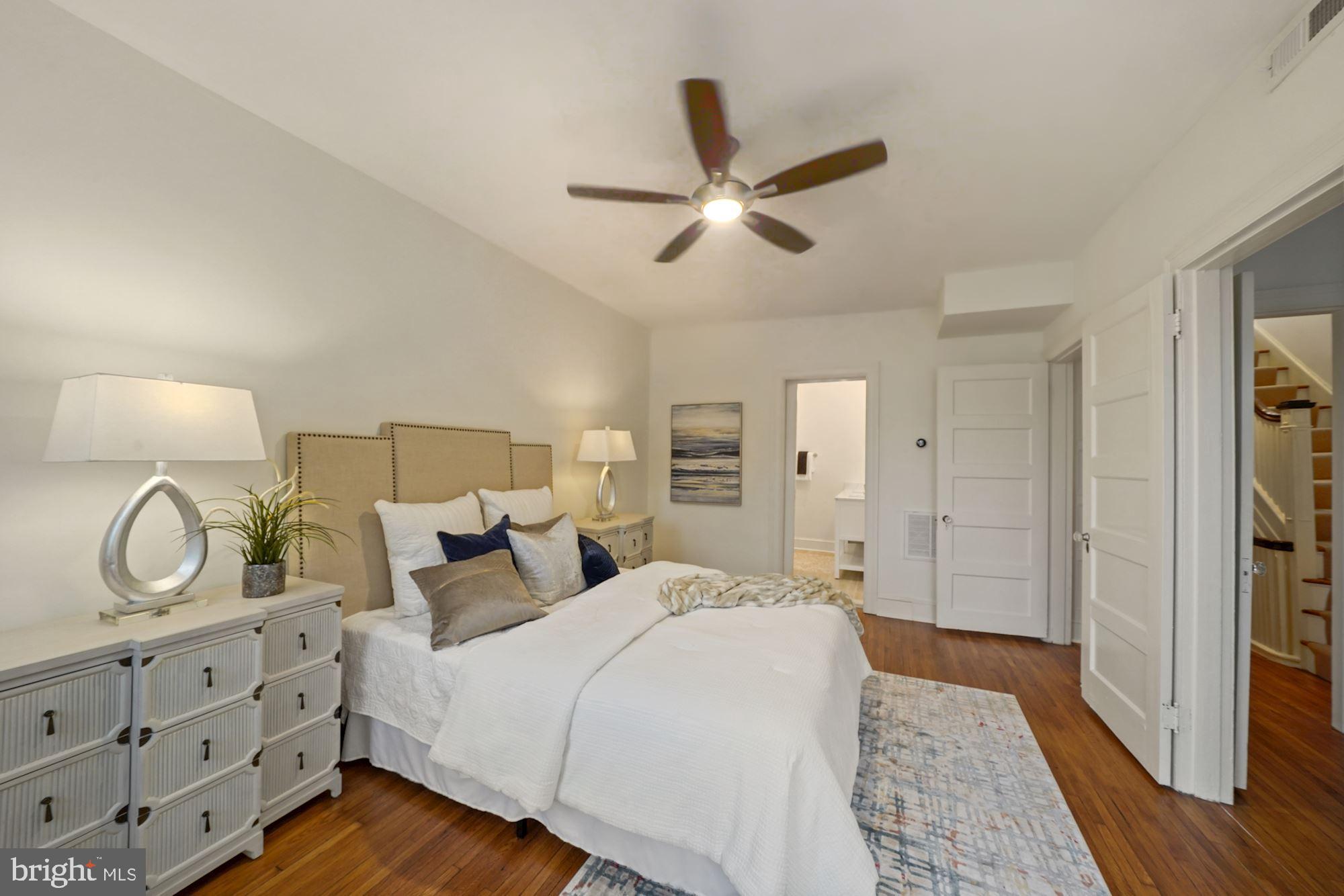 2834 27th Street Northwest Washington, DC 20008 - Photo 20 of 49 Primary Bedroom