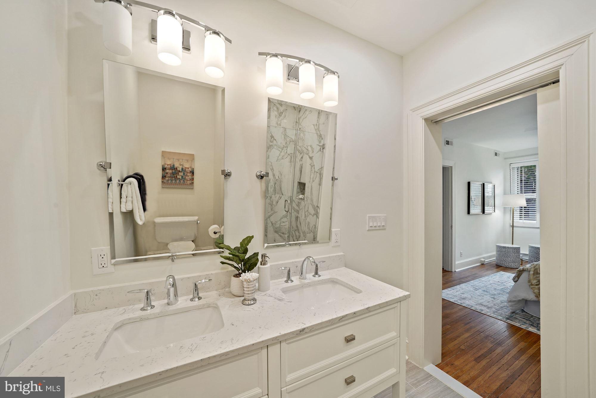 2834 27th Street Northwest Washington, DC 20008 - Photo 23 of 49 Primary Bath