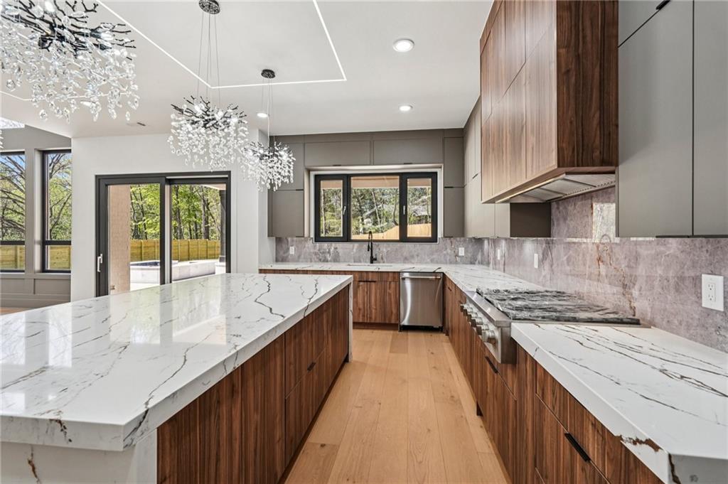 816 Riverside Road Sugar Hill, GA 30518 - Photo 22 of 85