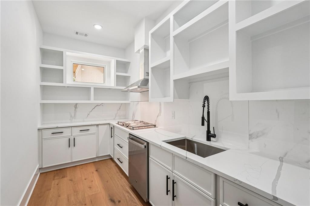 816 Riverside Road Sugar Hill, GA 30518 - Photo 28 of 85