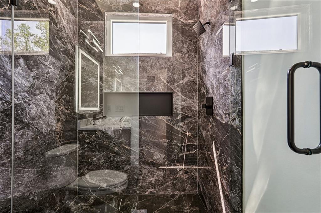 816 Riverside Road Sugar Hill, GA 30518 - Photo 35 of 85