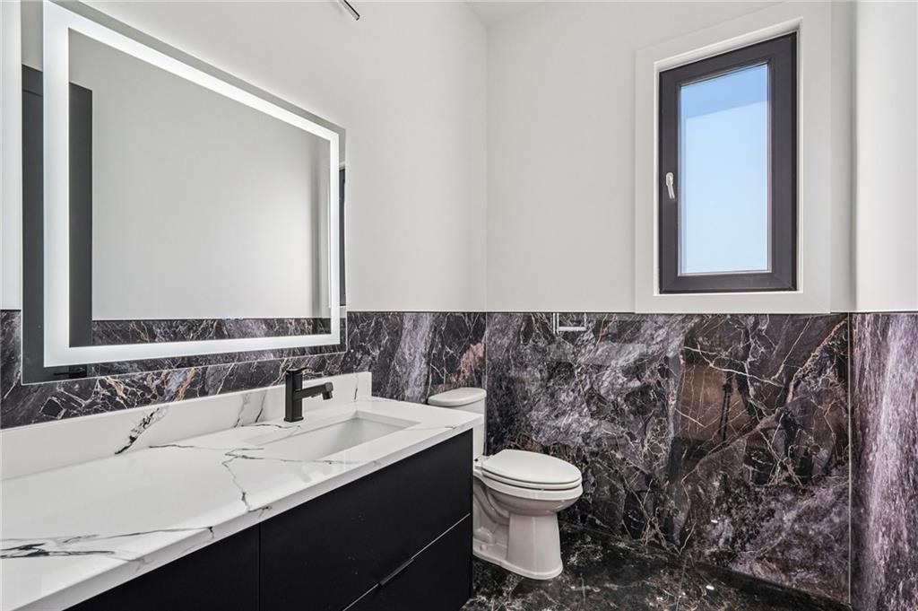 816 Riverside Road Sugar Hill, GA 30518 - Photo 38 of 85