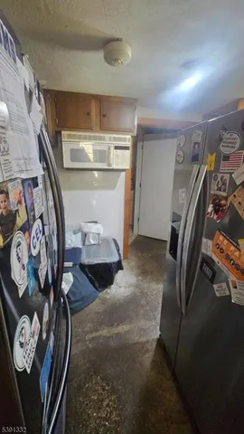 a view of utility room