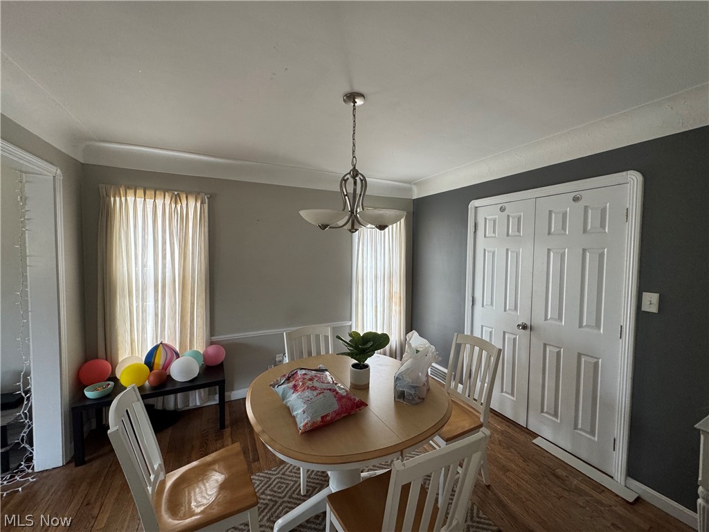4198 Bushnell Road Cleveland, OH 44118 - Photo 3 of 11