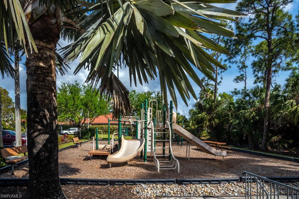 7830 Sandpine Court, Unit 2202 Naples, FL 34104 - Photo 36 of 39