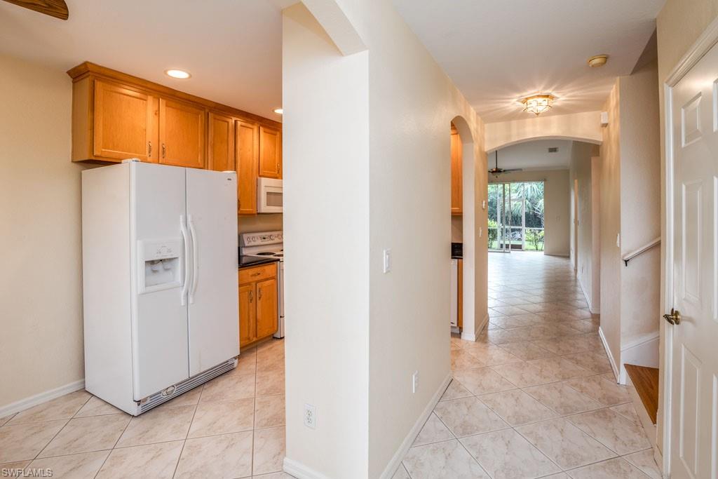 7830 Sandpine Court, Unit 2202 Naples, FL 34104 - Photo 7 of 39