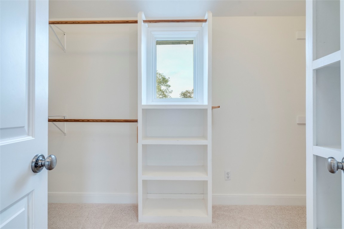 512 East 49th Street, Unit A Austin, TX 78751 - Photo 14 of 31 a view of hallway with closet