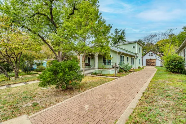 $4,800 | 512 East 49th Street, Unit A, Austin, TX 78751