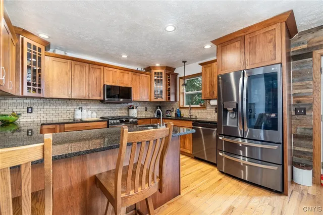 $1,199,000 | 203 Old Heidelberg Road, Vienna, NY 13042