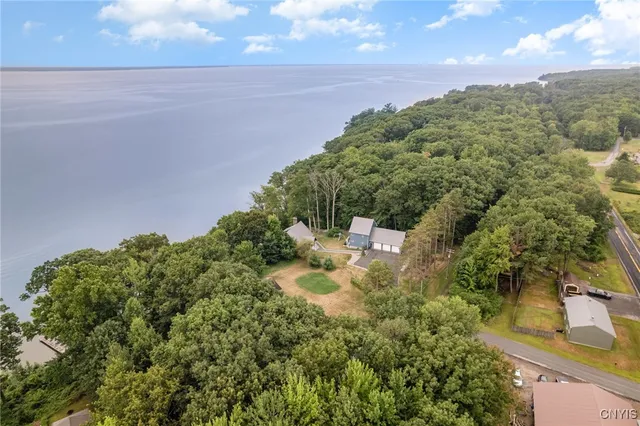 $1,199,000 | 203 Old Heidelberg Road, Vienna, NY 13042