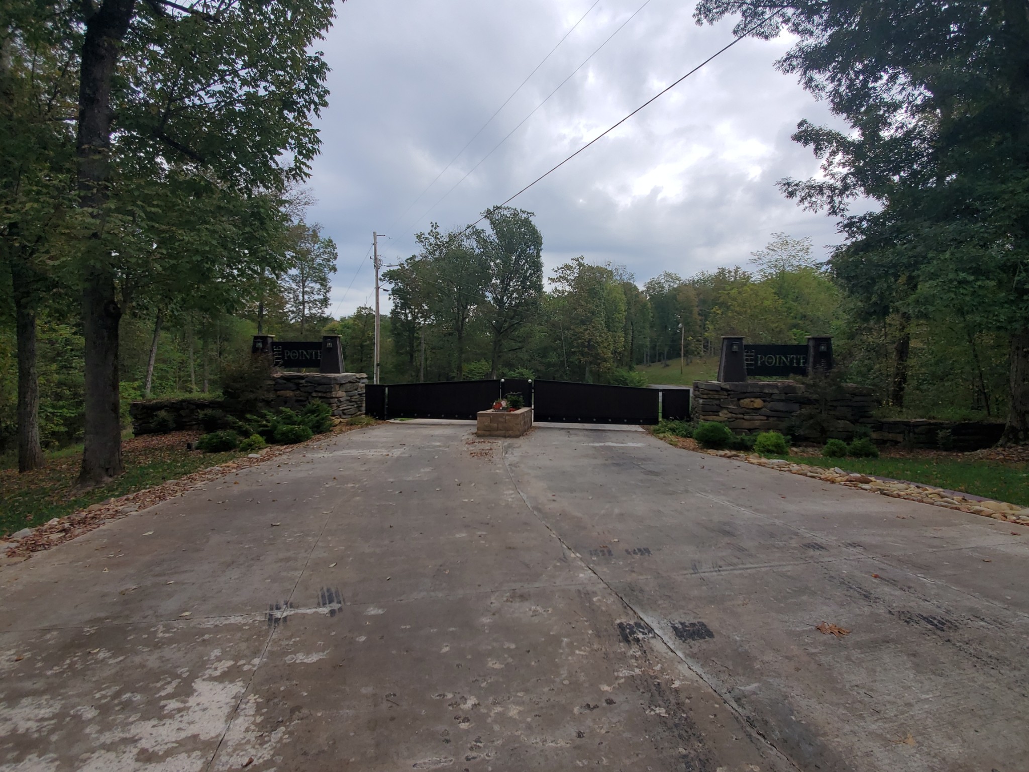 87 C Mallard Road Celina, TN 38551 - Photo 23 of 23 a view of outdoor space and yard
