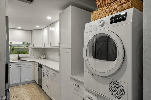 $114,500 | 817 Courtington Lane, Unit 2, Fort Myers, FL 33919