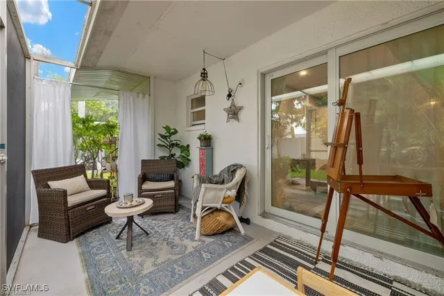 $114,500 | 817 Courtington Lane, Unit 2, Fort Myers, FL 33919