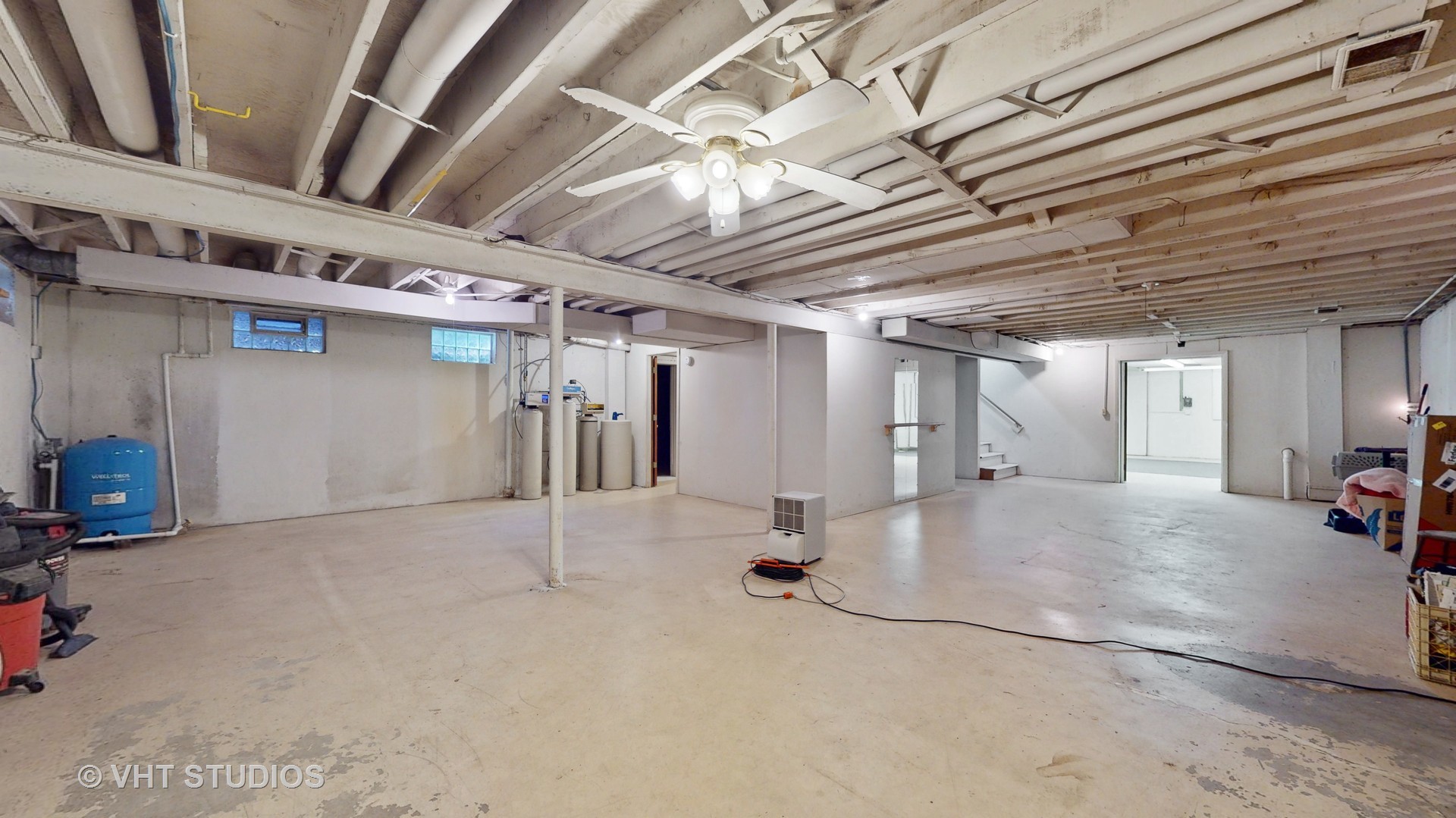 41W965 Empire Road St. Charles, IL 60175 - Photo 26 of 44 a view of an empty room