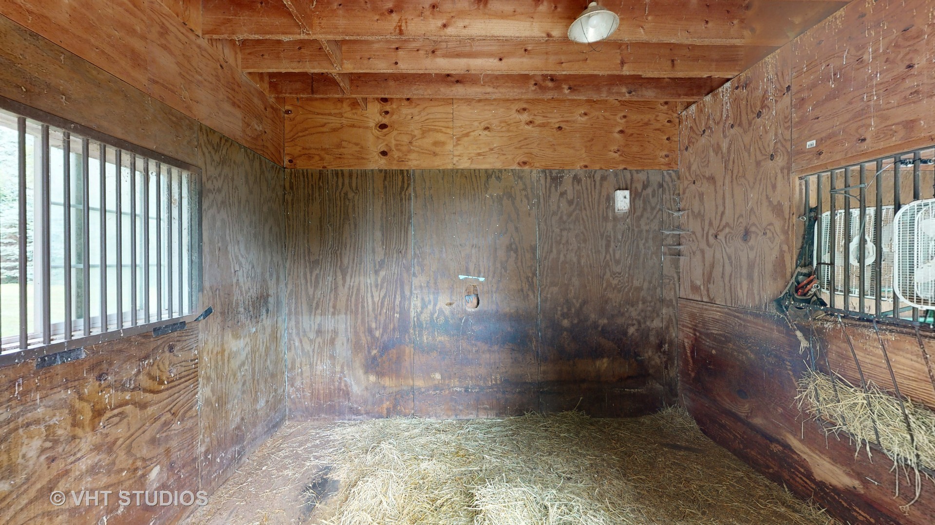 41W965 Empire Road St. Charles, IL 60175 - Photo 32 of 44 a view of a hardwood