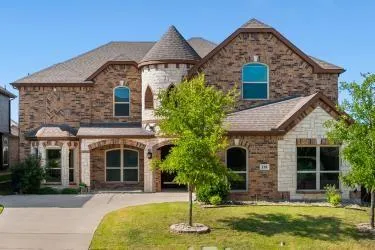 $585,000 | 118 Red Pine Drive, Red Oak, TX 75154