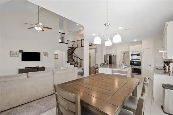 $585,000 | 118 Red Pine Drive, Red Oak, TX 75154