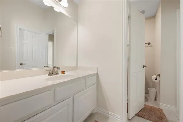 $585,000 | 118 Red Pine Drive, Red Oak, TX 75154