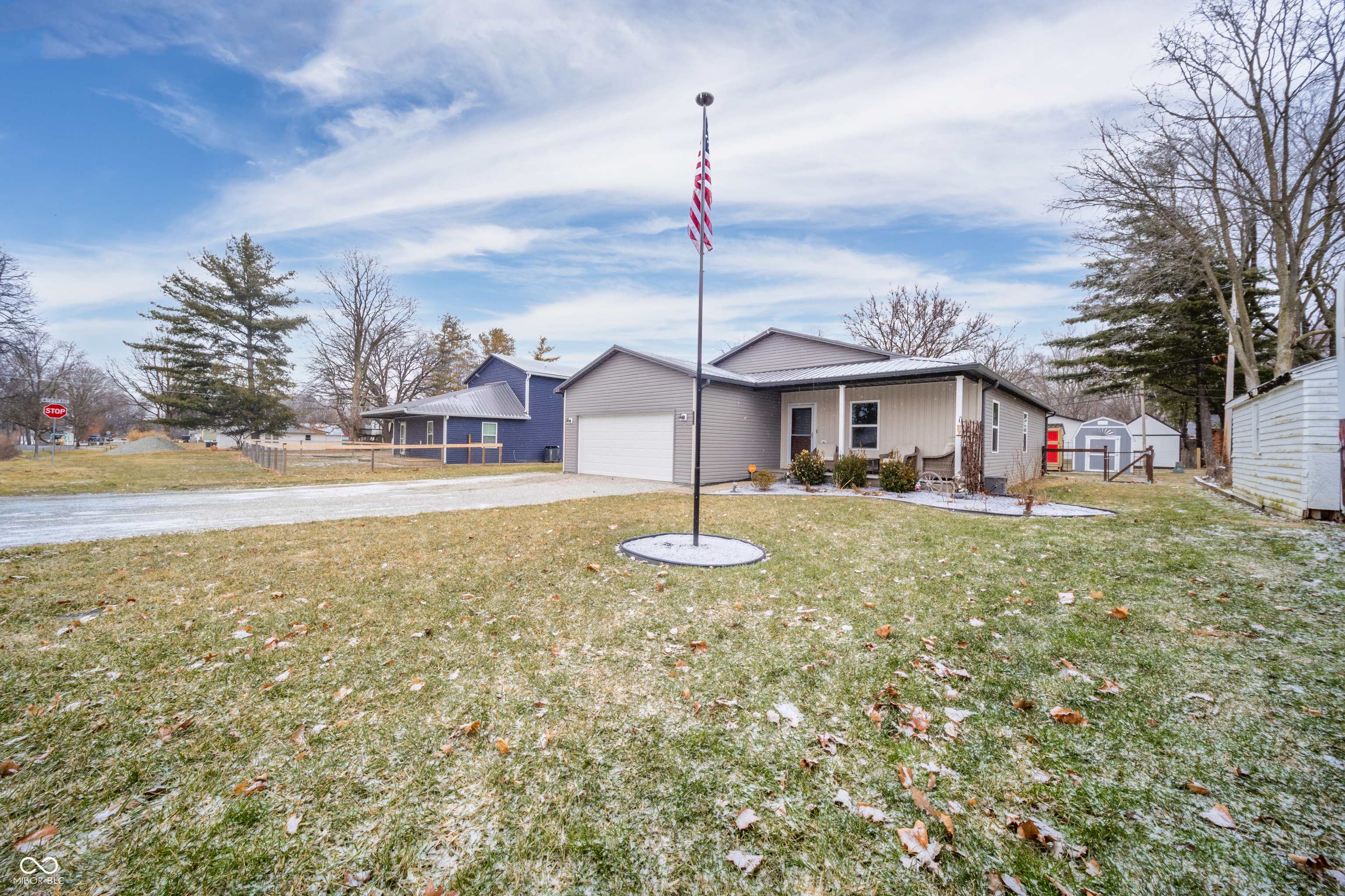 435 North Swain Street Ingalls, IN 46048 - Photo 3 of 31