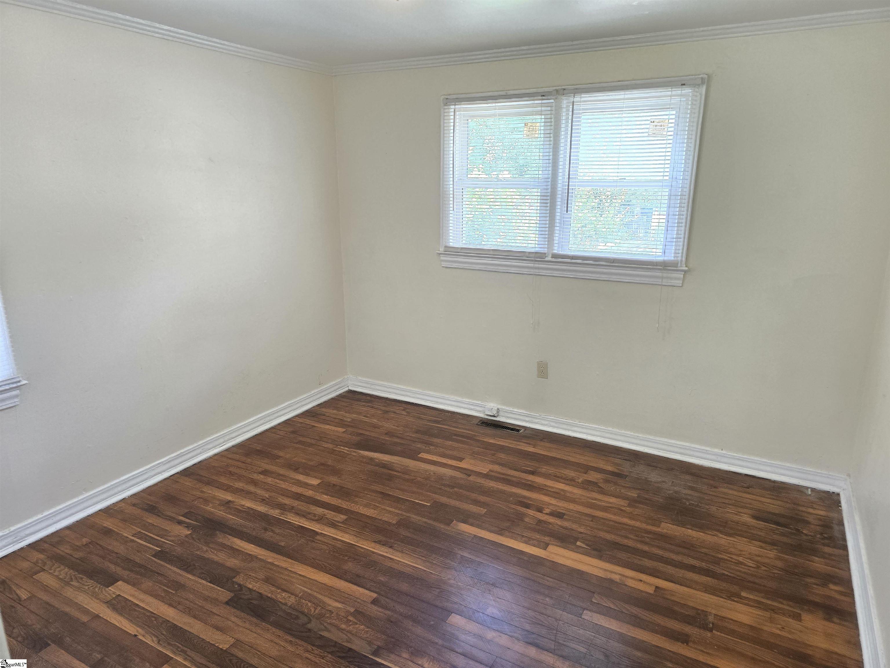 216 Keith Drive Greenville, SC 29607 - Photo 6 of 16