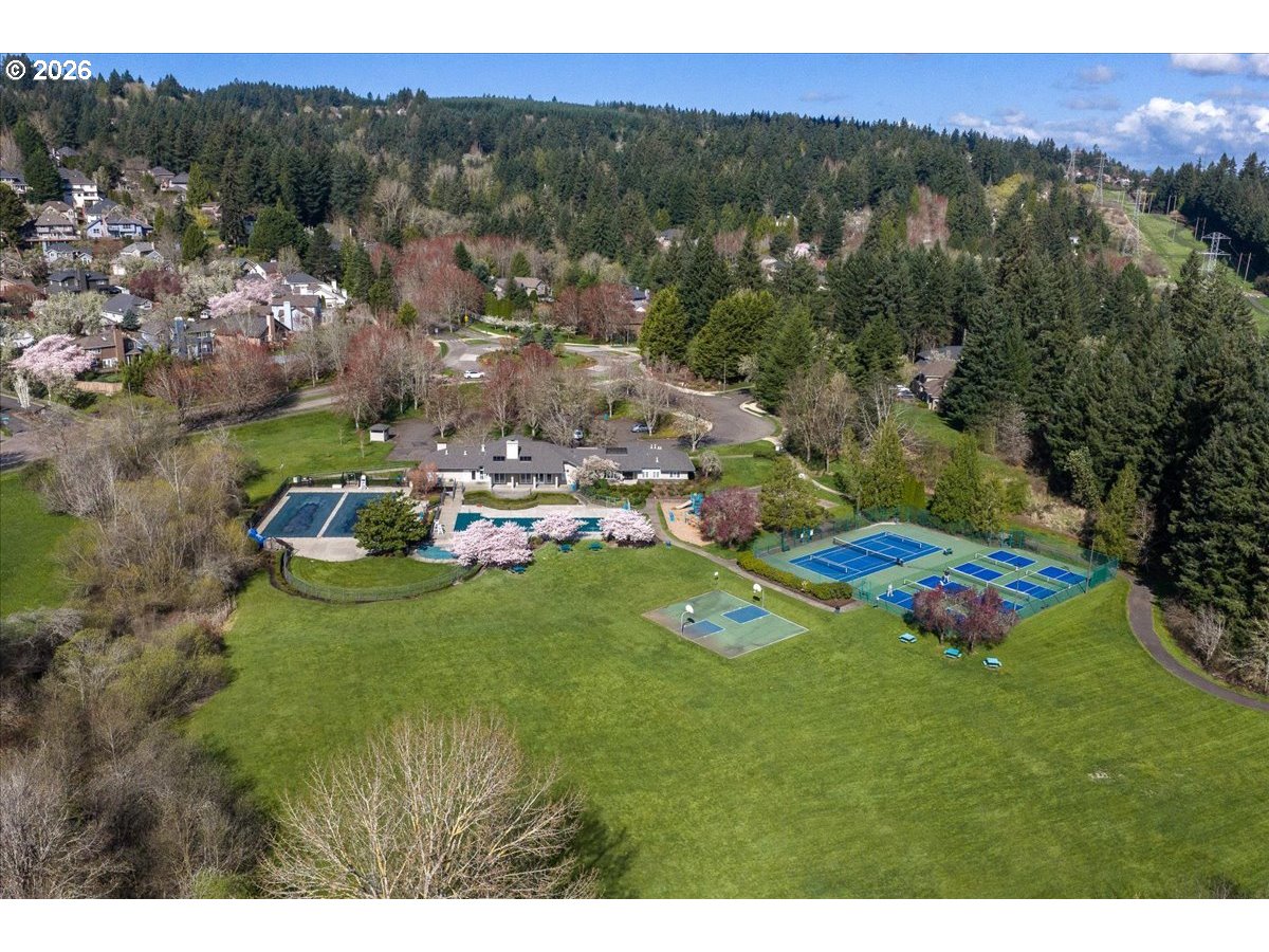 11206 Southwest Pintail Loop Beaverton, OR 97007 - Photo 32 of 33