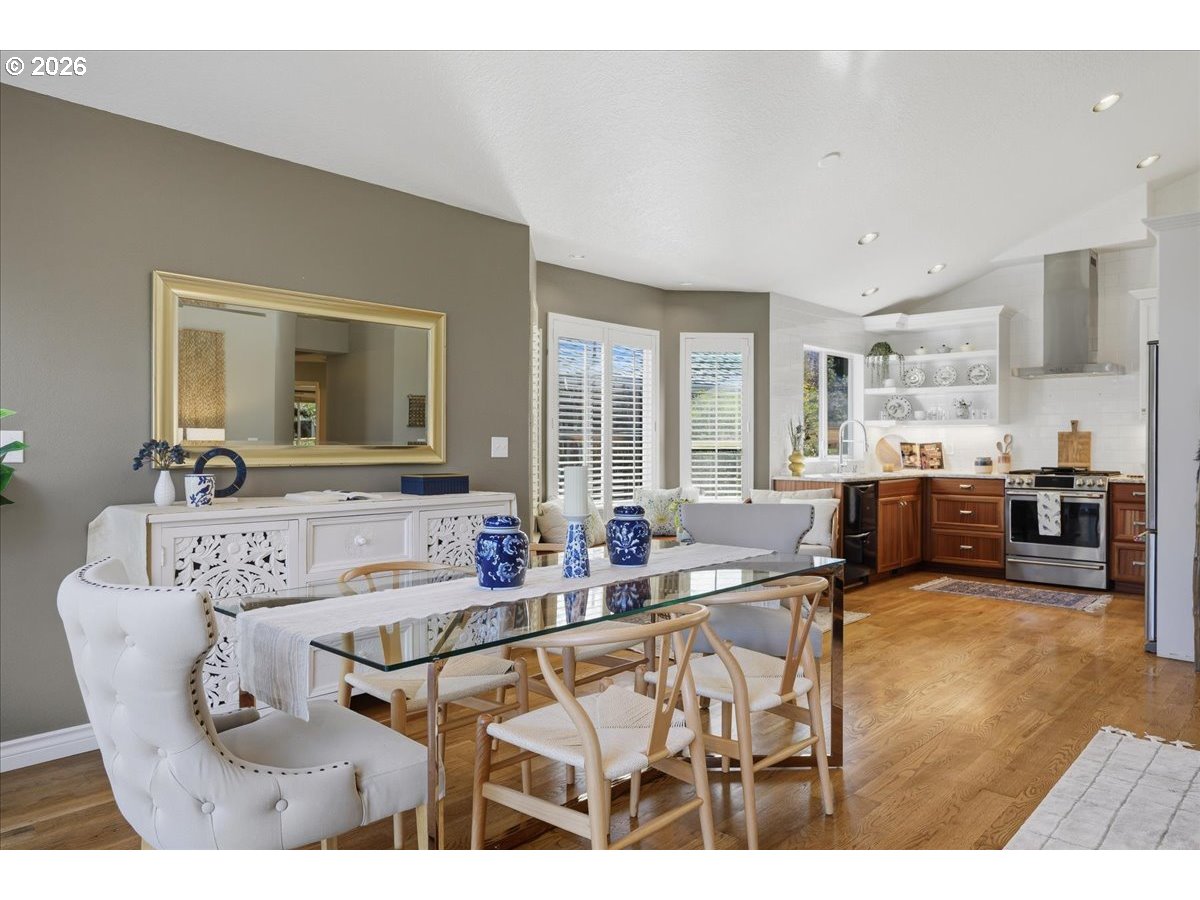 11206 Southwest Pintail Loop Beaverton, OR 97007 - Photo 9 of 33