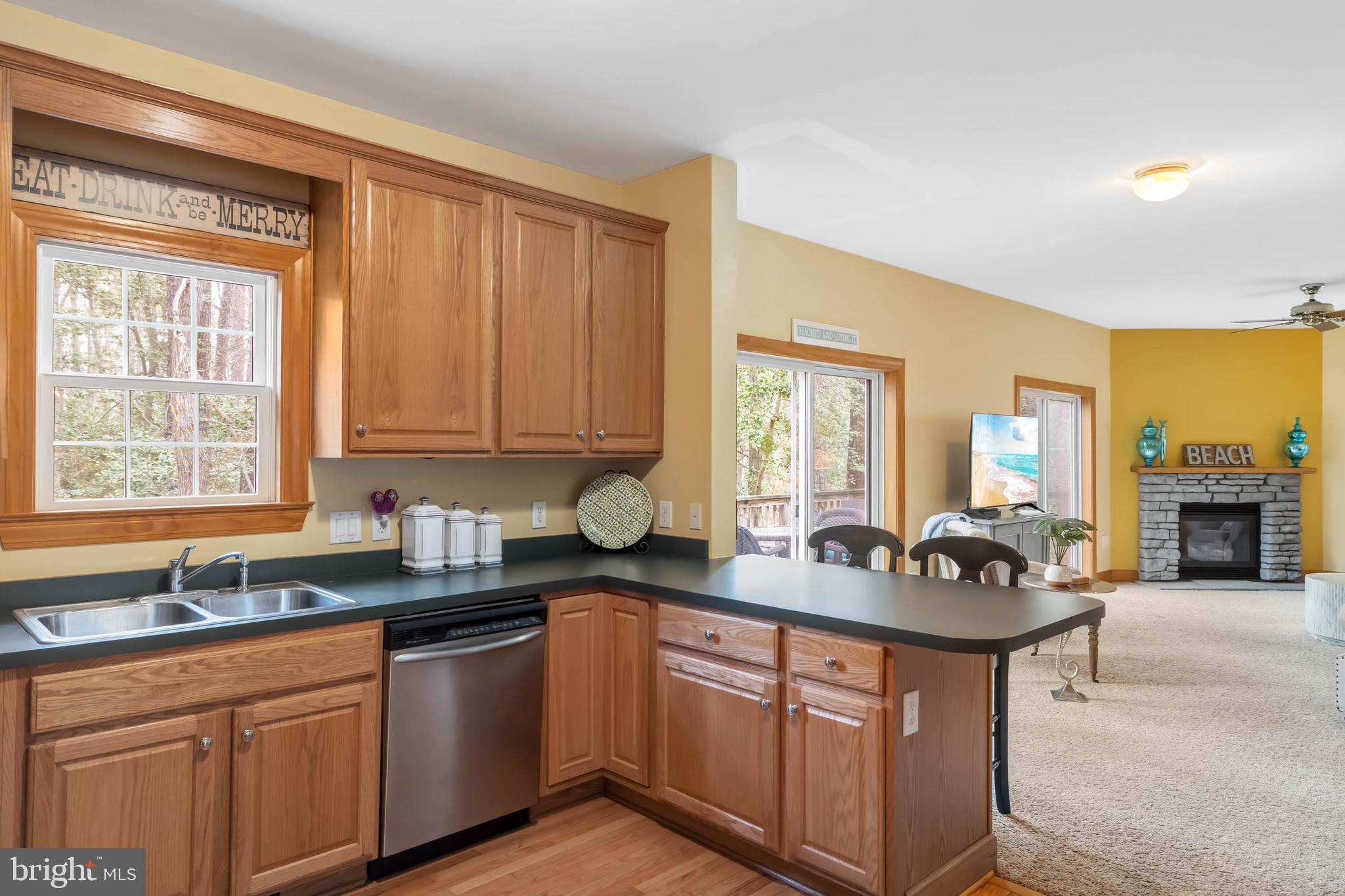 34521 Bookhammer Landing Road Lewes, DE 19958 - Photo 11 of 43 Peninsula countertop