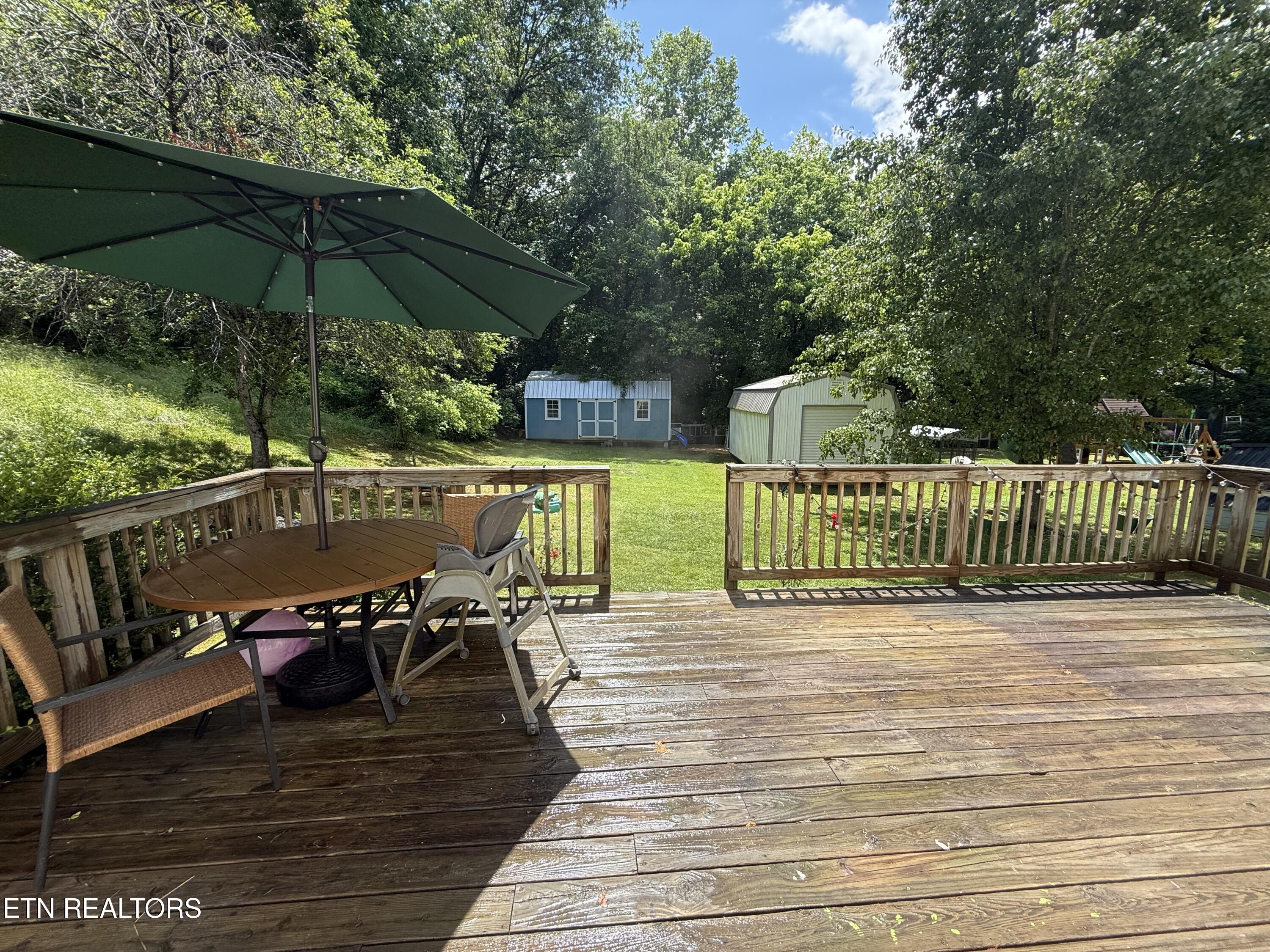 380 Glenwood Road Bristol, TN 37620 - Photo 23 of 25 IMG_8137