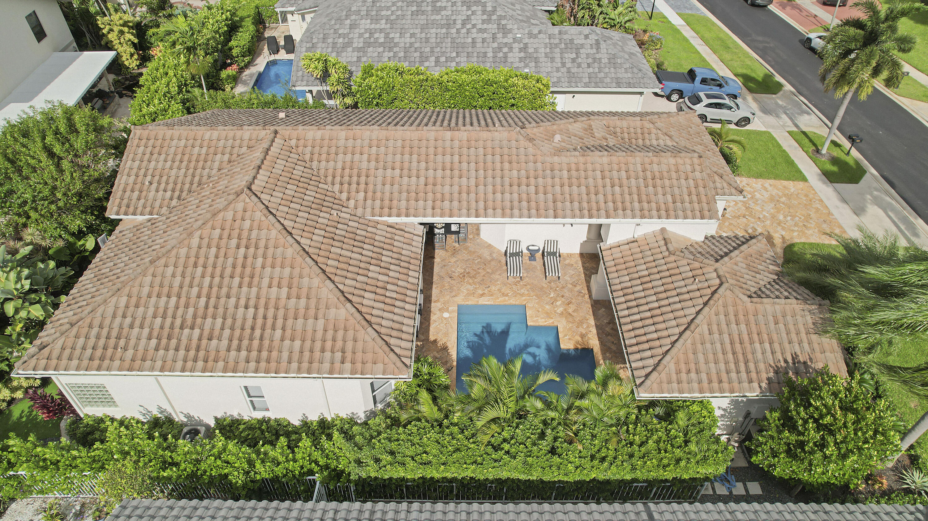 7606 La Corniche Circle Boca Raton, FL 33433 - Photo 43 of 49 a aerial view of a multi story building