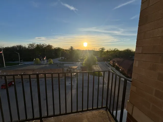 $2,395 | 30 Nugent Street, Unit 430, Glenwood, IL 60425