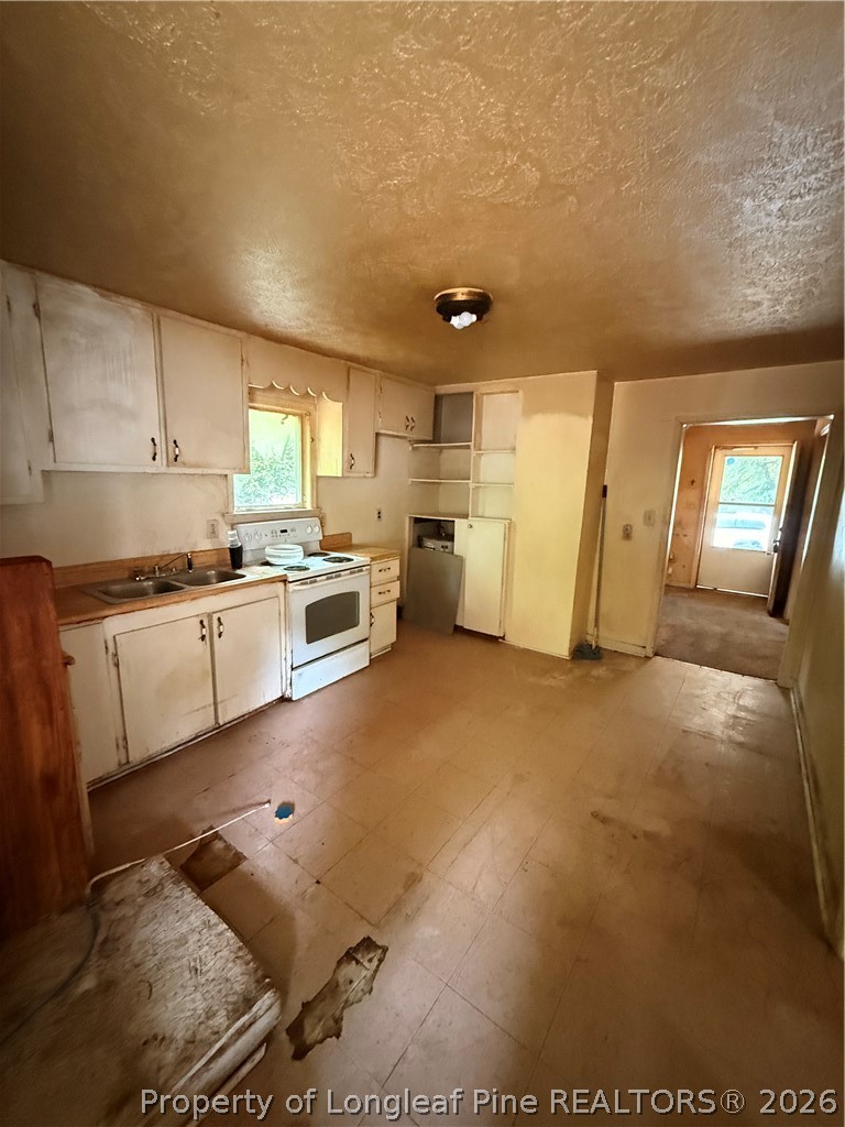 1121 Turnpike Road Fayetteville, NC 28305 - Photo 6 of 10