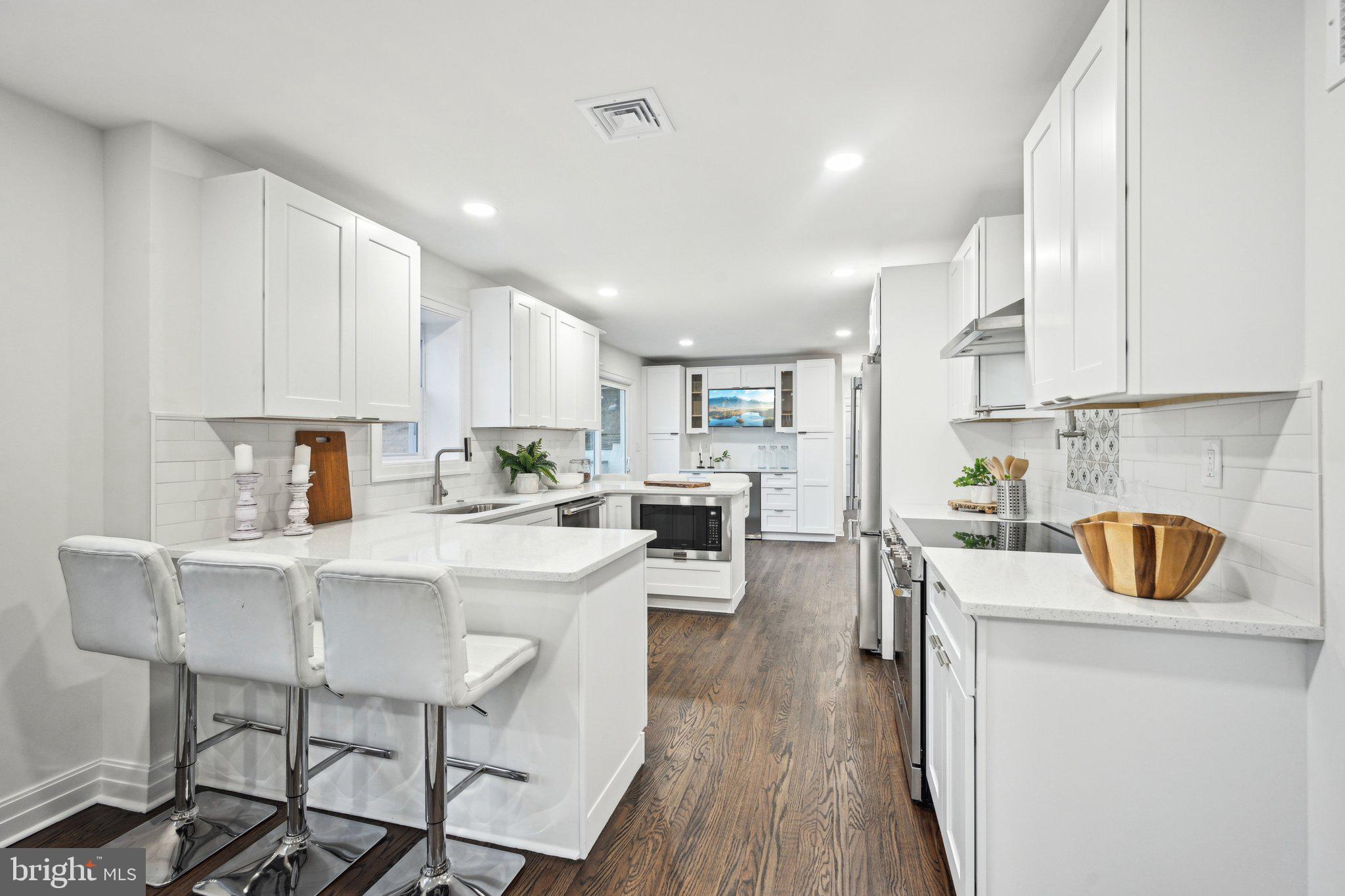 415 Marple Road Broomall, PA 19008 - Photo 14 of 54